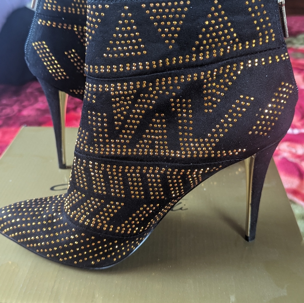 Women's Booties